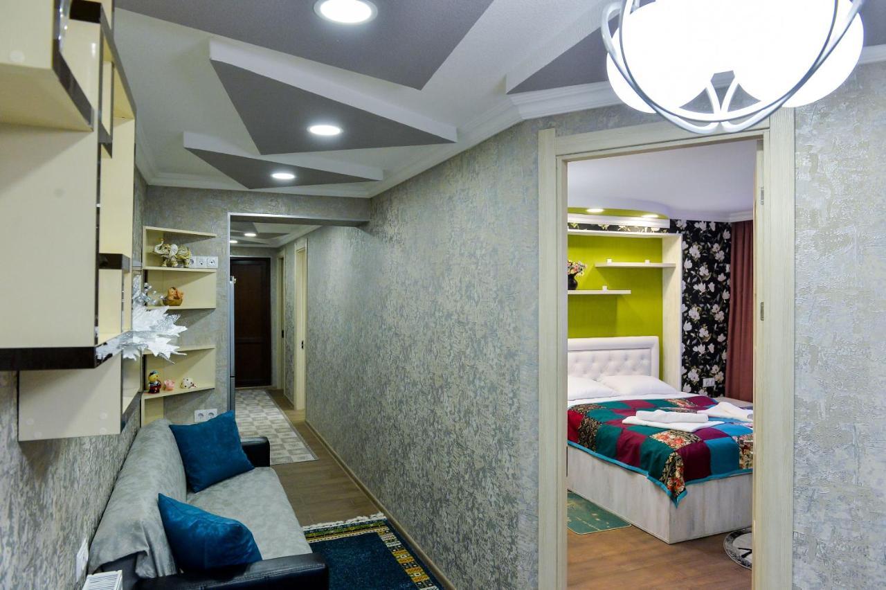 Hostel Look Koutaïssi Extérieur photo